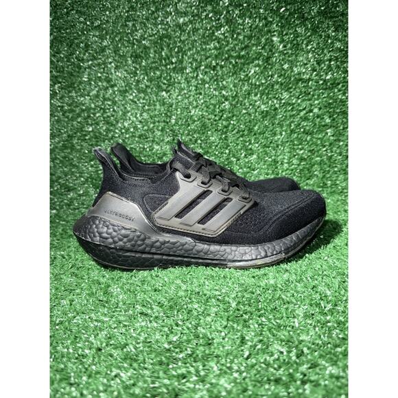 Adidas Ultraboost 21 Women's Size 5 Running Shoes Triple Black - Picture 1 of 8